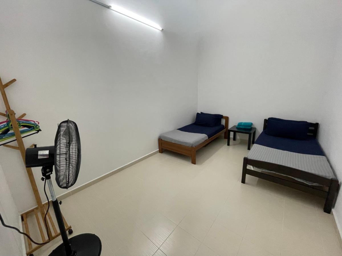 Arwaa Homestay Beachview Бачок Екстериор снимка